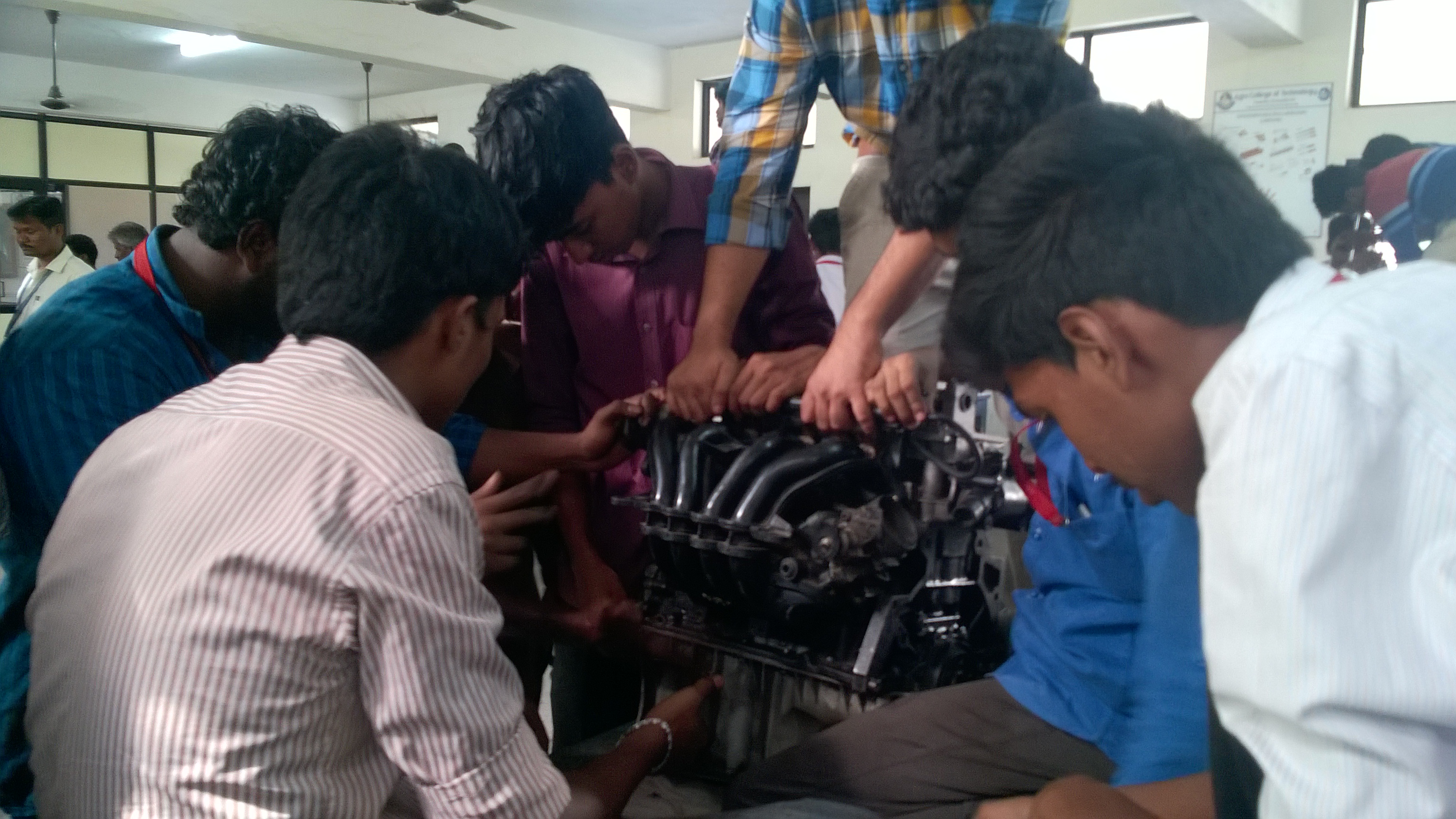 Day 1 and Day 2 – Engine Disassembly and Assembly of Four wheeler and Two wheeler Petrol Engines